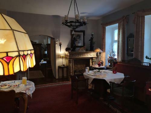 Hostal Willa Elysium