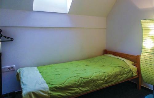 Three-bedroom Holiday Home In Preserje