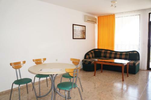 Dom-el Real Apartments 3 - Sveti Vlas