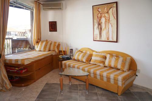 Dom-el Real Apartments 3 - Sveti Vlas