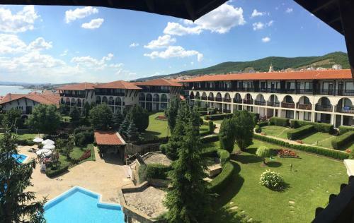 Dom-el Real Apartments 3 - Sveti Vlas