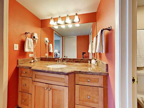 Apartamento 4400 Gulf Blvd Condo Unit 402