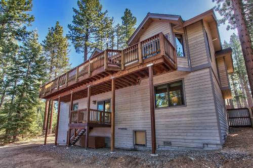 South Lake Tahoe Home 1772
