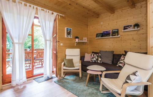 Two-bedroom Holiday Home In Licki Osik