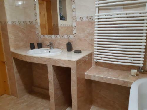 Apartments In Balatongy�r�k 36212