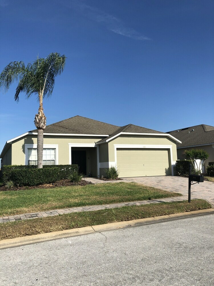 4br Sanctuary Pool Home 644 By Ovrh