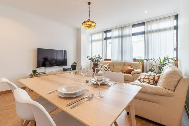 Apartamento 35003d01 - Eusebio Navarro 28, 4� Izda