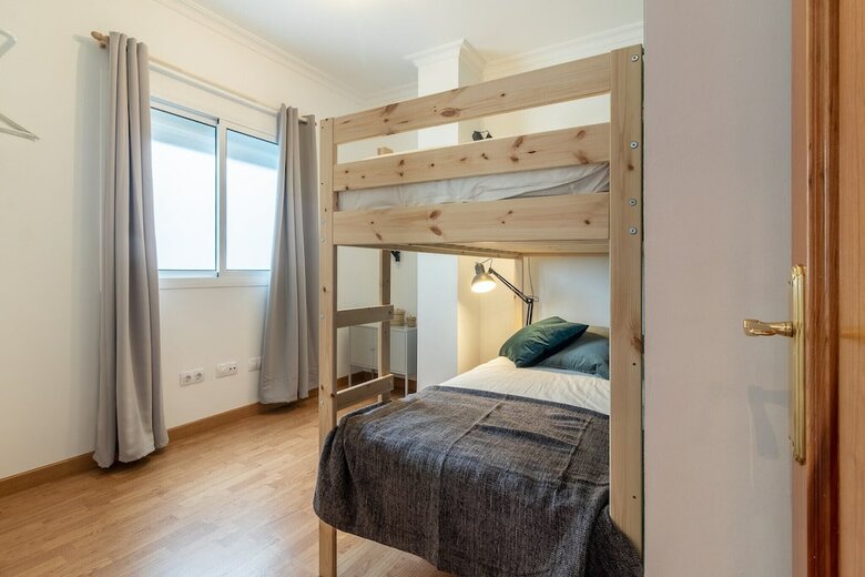 Apartamento 35003d01 - Eusebio Navarro 28, 4� Izda