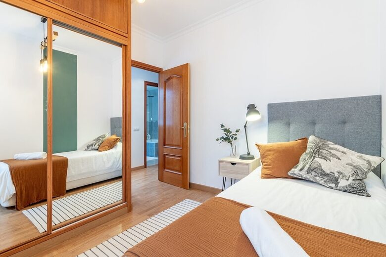 Apartamento 35003d01 - Eusebio Navarro 28, 4� Izda