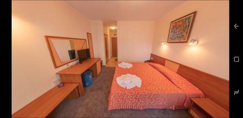 Peshev Family Hotel Vlas