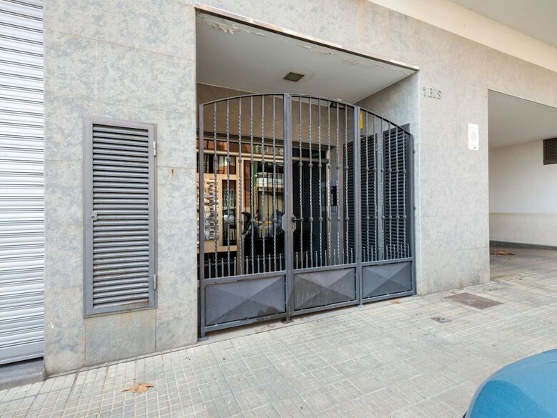 Contemporary Apartment In Pineda de Mar With Balcony