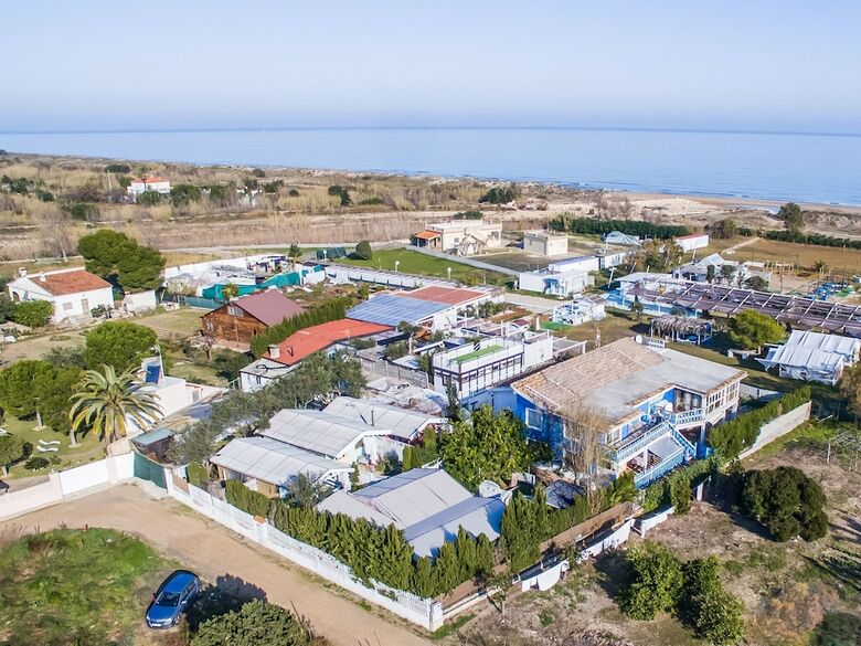 Beautiful Bungalow In Oliva With Swimming Pool
