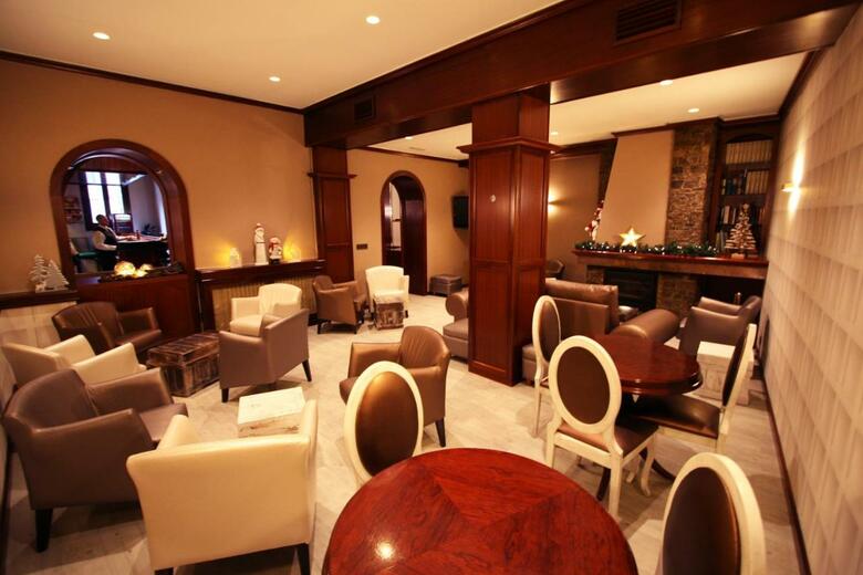 Hotel Pyr�n�es