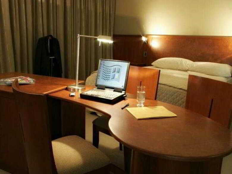 Hotel Suites Camino Real