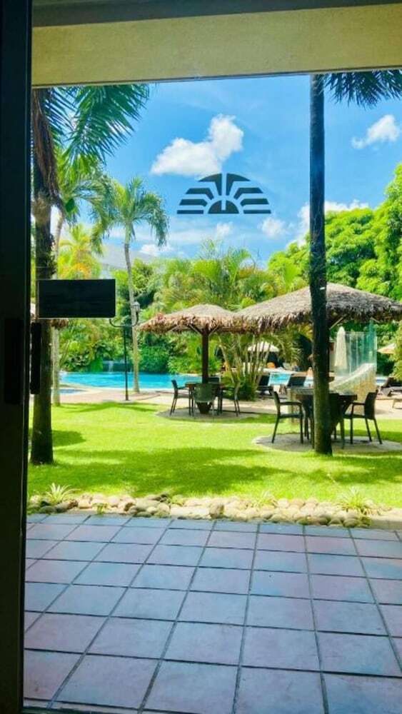 Camino Real Hotel