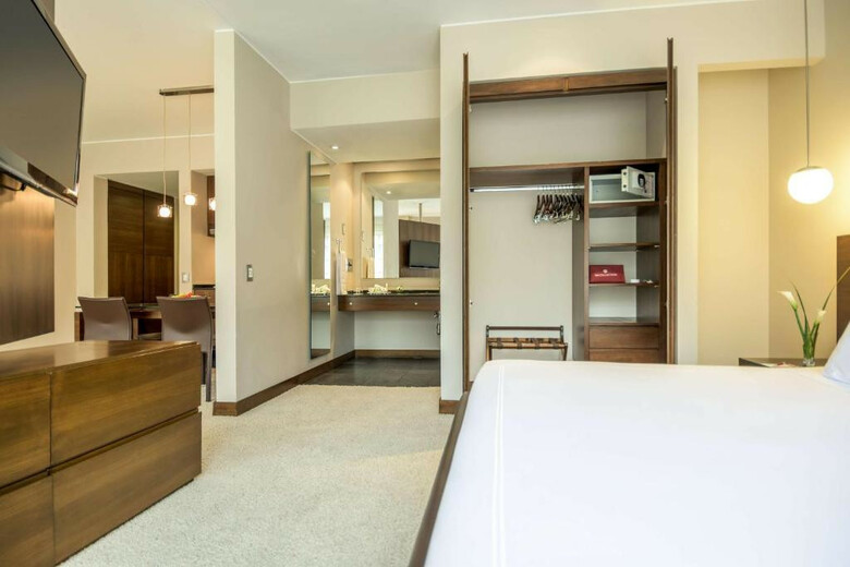 Hotel NH Collection Bogot� Hacienda Royal