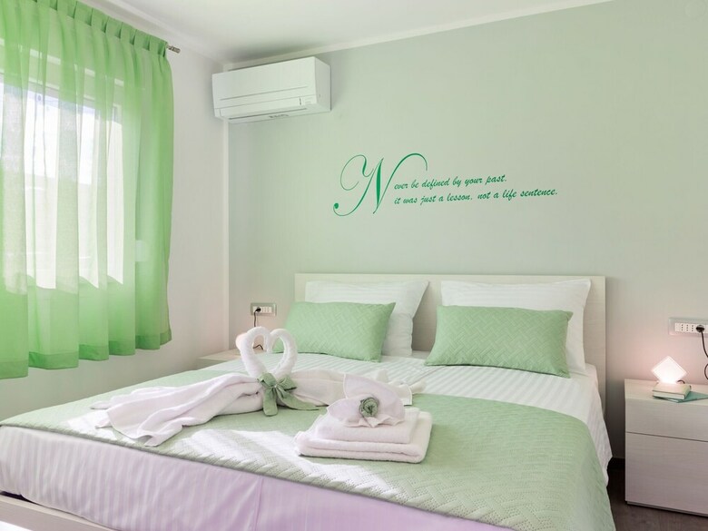 Villa Serene Holiday Home In Novigrad With Private Pool