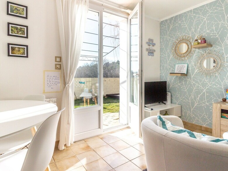 Lush Villa In Gargas With Private Swimming Pool