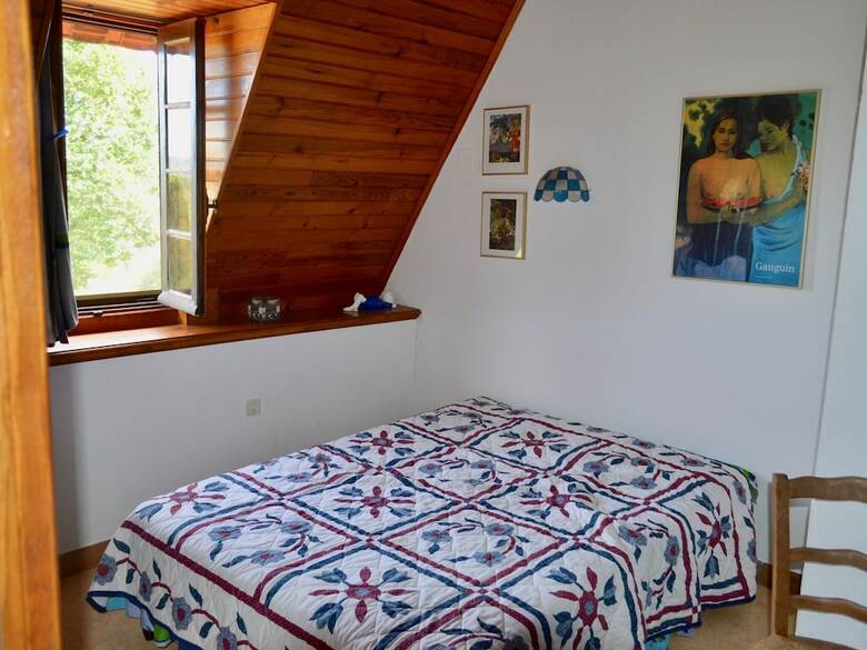 Enticing Holiday Home In Tamni�s With Swimming Pool