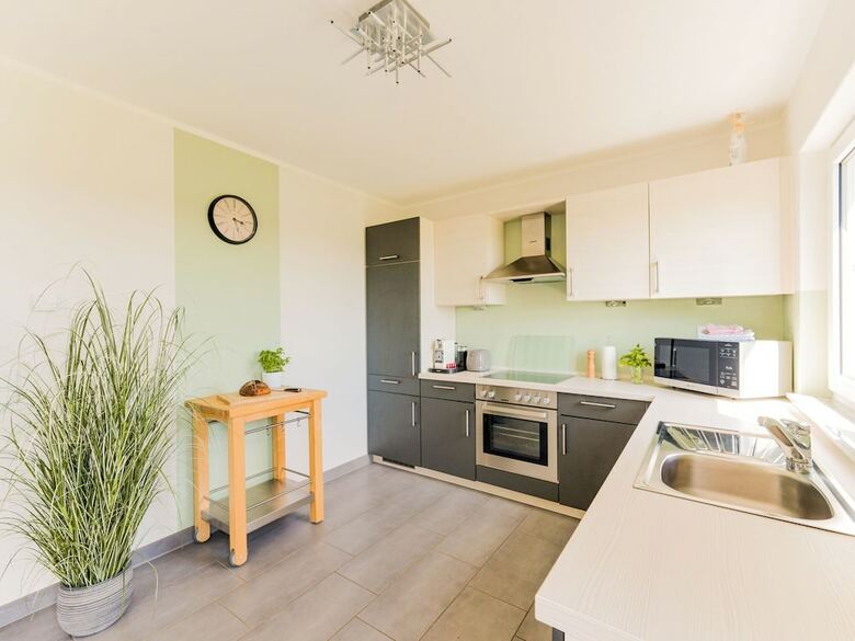 Charming Apartment In Weinsheim With Garden