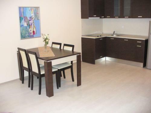 Aparthotel Rose Garden Omax Hotel Apartments
