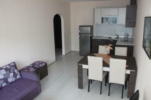 Aparthotel Rose Garden Omax Hotel Apartments