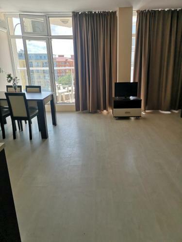 Aparthotel Rose Garden Omax Hotel Apartments