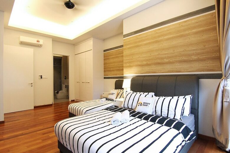 Apartamentos Azure Residence By Sleepy Bear