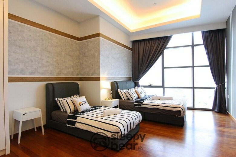 Apartamentos Azure Residence By Sleepy Bear
