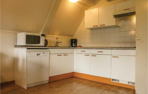 Three-bedroom Holiday Home In Gramsbergen