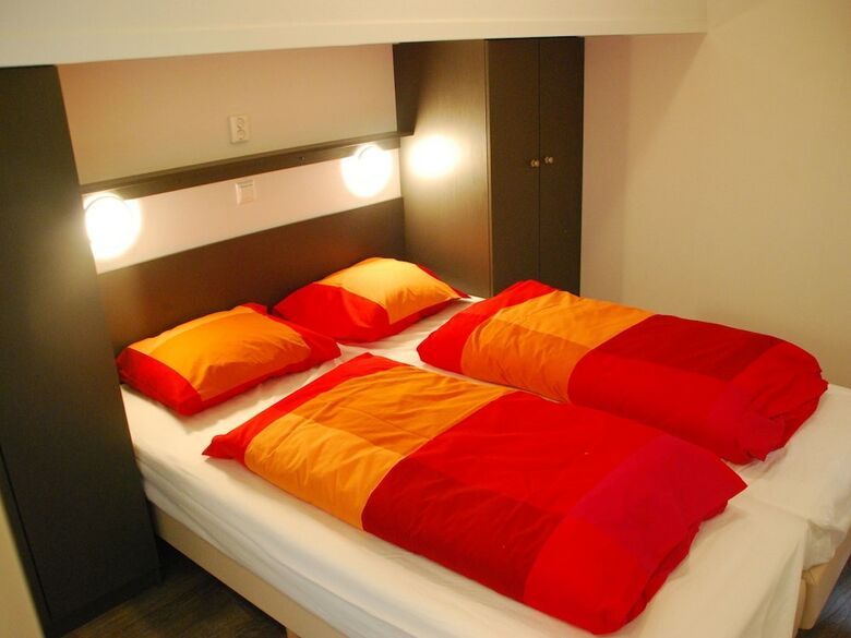 Cozy Lodge With Dishwasher, In The Nice Achterhoek