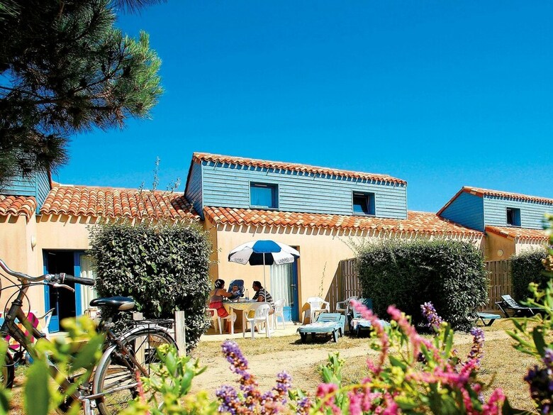 Apartment With A Terrace 300 M. From The Atlantic Coast