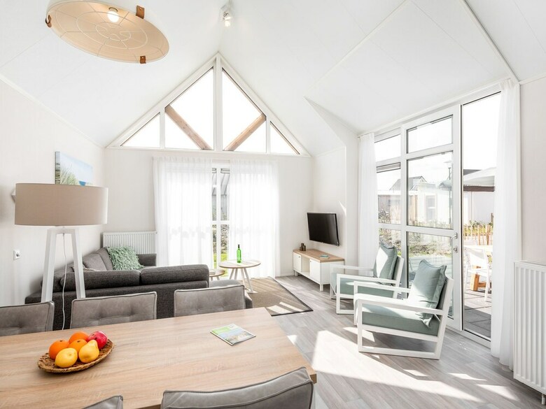 Modern Lodge With Washing Machine, Beach At Walking Distance