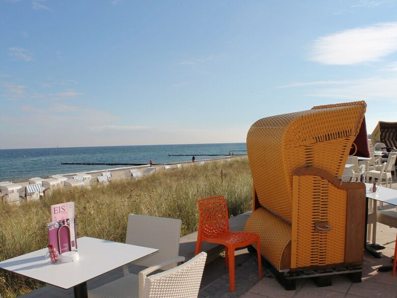 Cozy Apartment In K�hlungsborn Near Beach