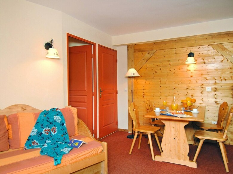 Nice Apartment With A Balcony Located 200 M. From The Slopes