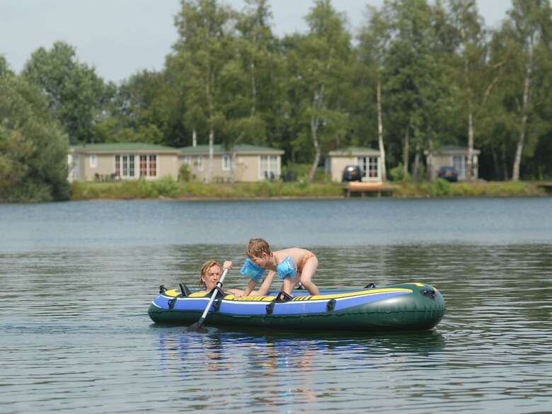 Comfortable Chalet With Wifi, Located In Green Twente