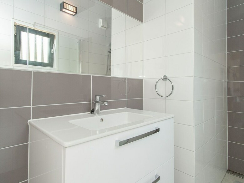 Great Lodge With A Nice Terrace, In Bloemendaal
