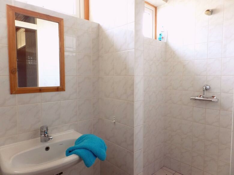 Spacious Home, Just 1 Km From The North Sea Beach