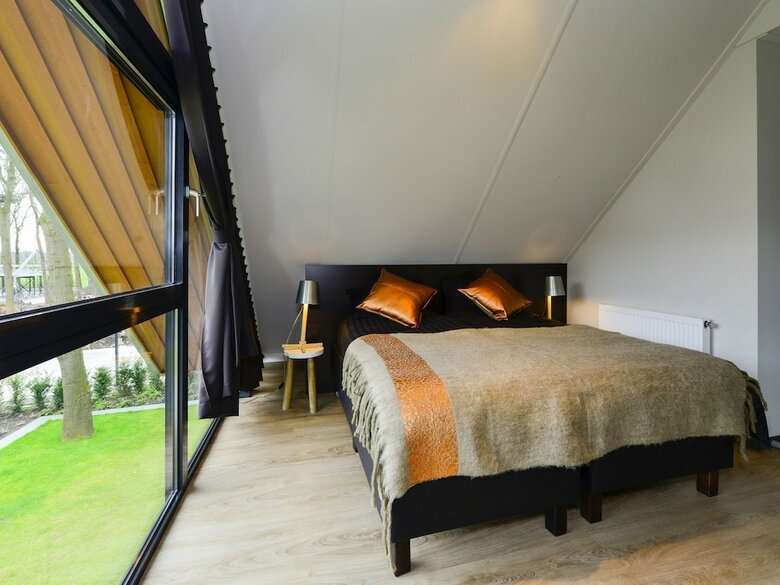 Modern, Luxurious Villa With 2 Bathrooms, Close To de Veluwe
