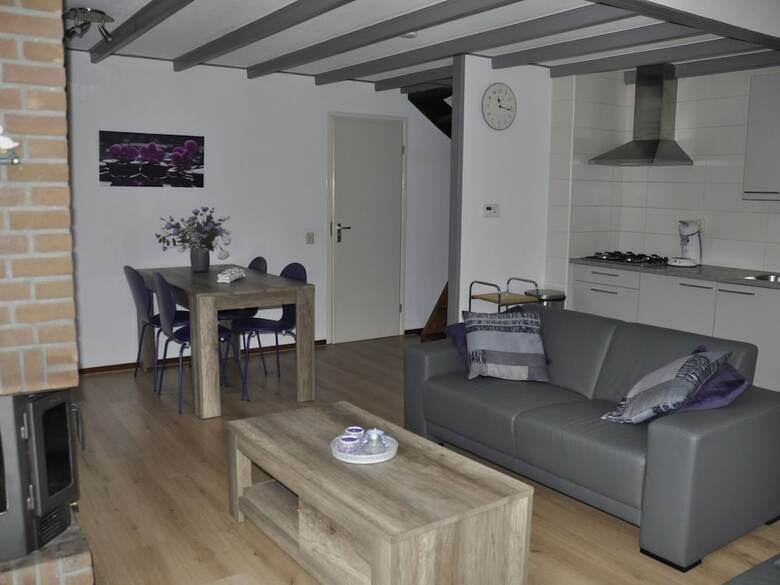 Comfortable Holiday Home With Dishwasher, 16 Km. From Assen