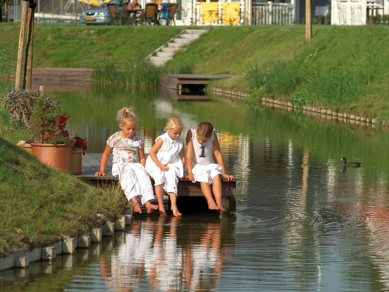 Comfortable Villa With Veranda, Near The Grevelingen Lake