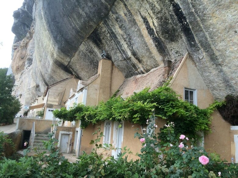 Nice Apartment At A Shared Swimming Pool In The Dordogne