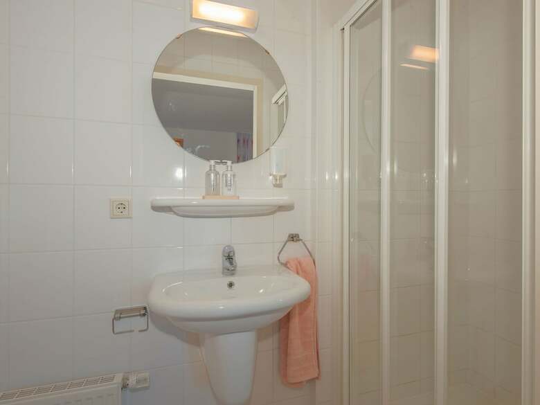 Stately, Luxury Villa With 3 Bathrooms, 2 Km. From Appelscha