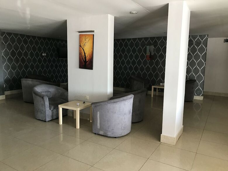 Hotel Oyo 443 Safari Al Khaleej