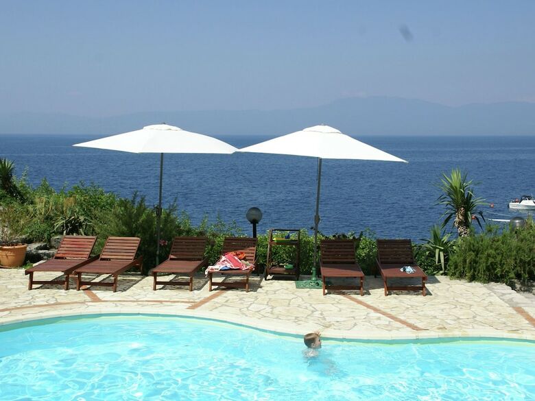 Cosy Apartment With Private Beach In Kraljevica