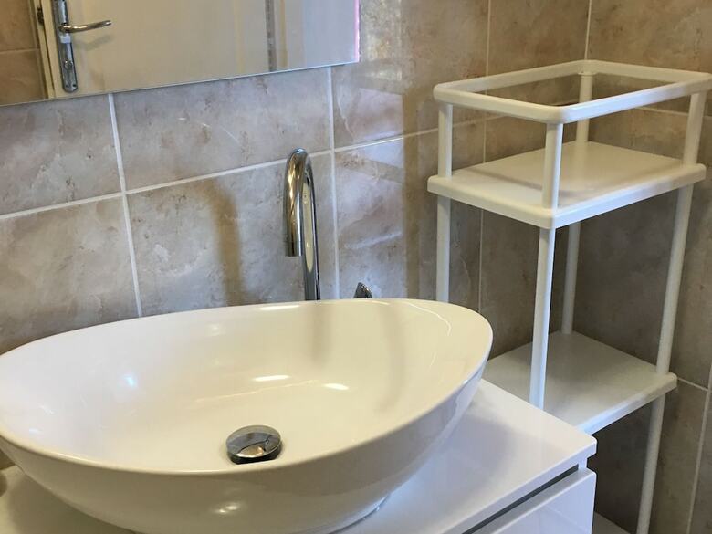 Cosy Apartment With Private Beach In Kraljevica