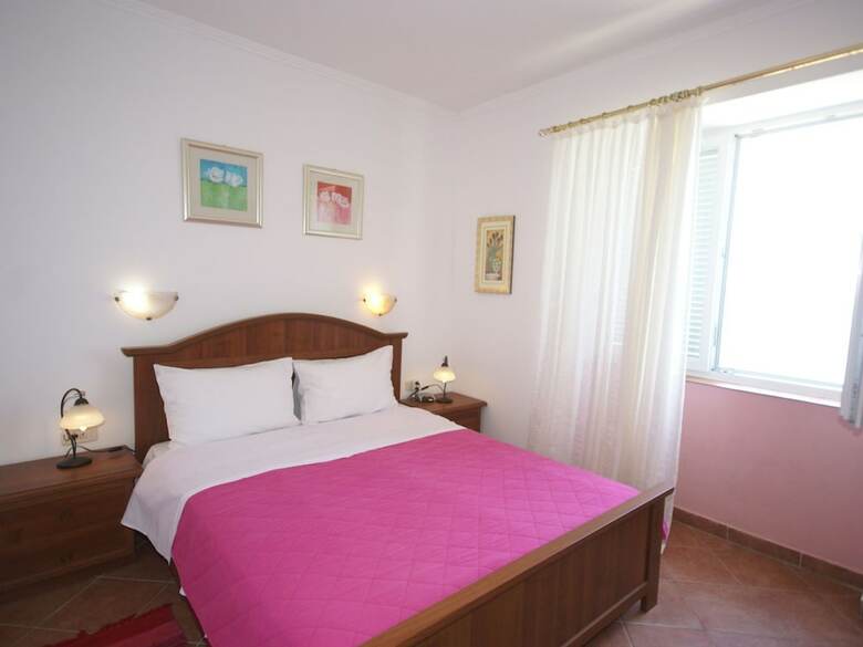 Cosy Apartment With Private Beach In Kraljevica