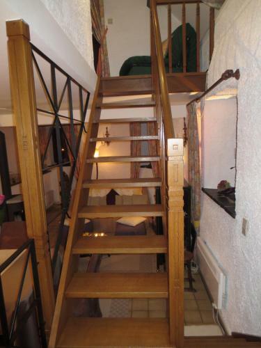 Hotel H�tel Les Ardilli�res Du Pont D'oye