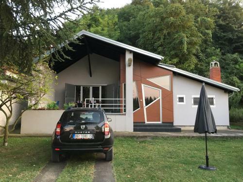 Holiday Home Danube Retreat
