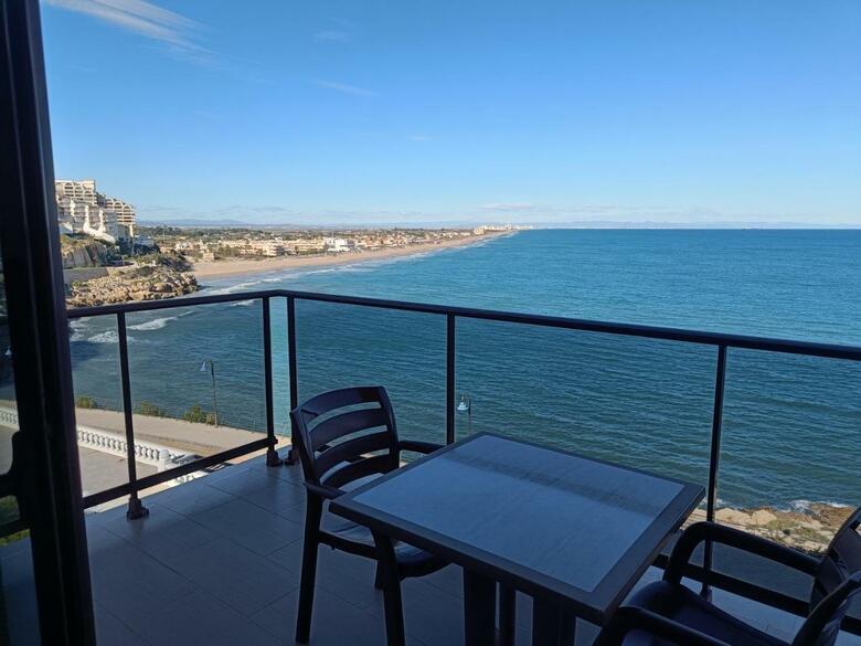 Aparthotel El Faro